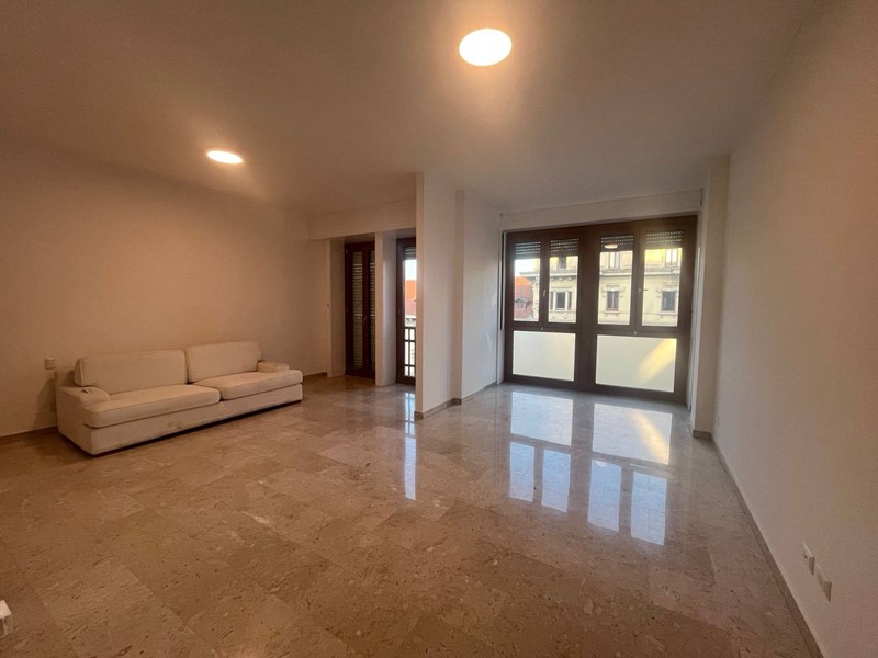 Monolocale in Affitto a Milano, 2'000€, 50 m²
