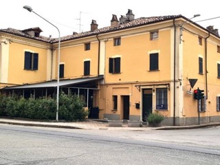 Appartamento in Vendita a Montebello della Battaglia, 99'000€, 300 m²
