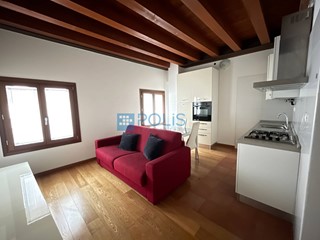 Bilocale in Affitto a Padova, 60 m²