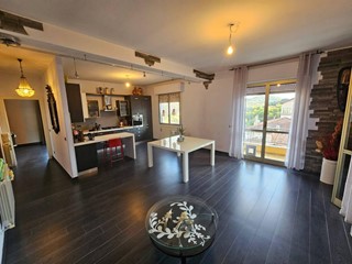 Trilocale in Vendita a San Biagio della Cima, 199'000€, 106 m²