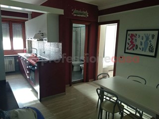 Trilocale in Affitto a Frosinone, 500€, 80 m²