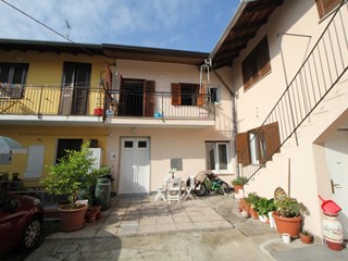 Trilocale in Vendita a San Giorgio su Legnano, 153'000€, 123 m²
