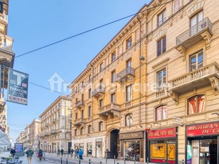 Negozio in Vendita a Torino, 155'000€, 71 m²