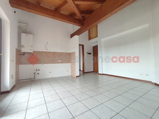 Bilocale in Vendita a Dormelletto, 93'000€, 55 m², arredato