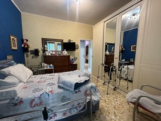 Bilocale in Vendita a Roma, 225'000&euro;, 78 m²