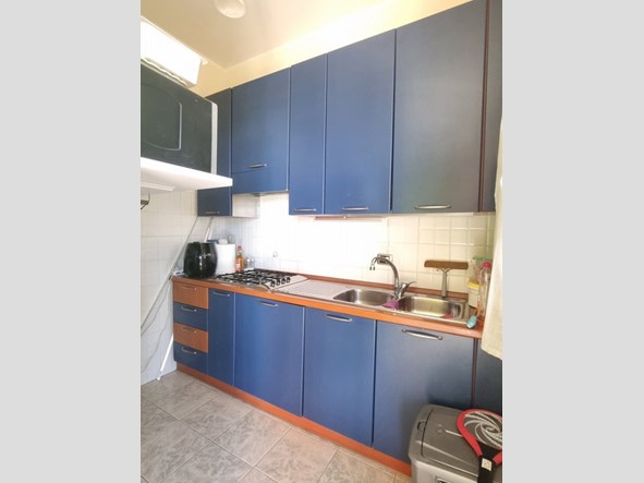 Trilocale in Vendita a Barcellona Pozzo di Gotto, 75'000€, 81 m²