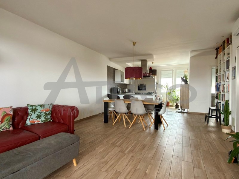 Appartamento in Vendita a Rovigo, zona Centro cittÃ, 299'000€, 130 m², arredato