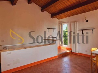 Casa Indipendente in Affitto a Meldola, zona San Colombano, 650€, 67 m², arredato