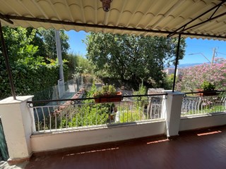 Appartamento in Vendita a Manoppello, 60'000€, 117 m²