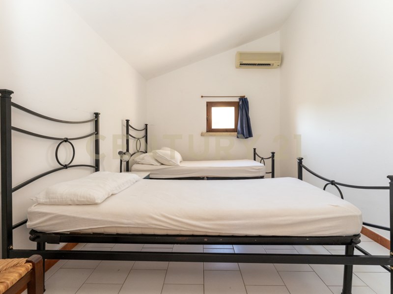 Casa Indipendente in Vendita a Augusta, 275'000€, 110 m², arredato, con Box