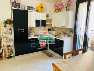 Trilocale in Vendita a Ravenna, 190'000€, 100 m², arredato