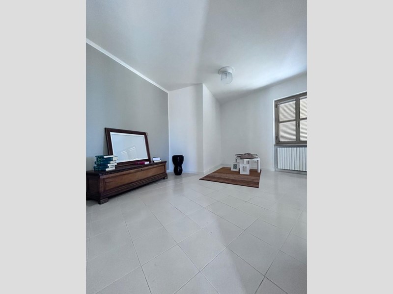 Ufficio in Affitto a Chieti, 400&euro;, 40 m²