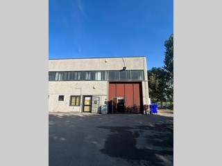 Capannone in Affitto a Modena, zona Via Emilia tra Modena e Reggio Emilia, 1'800&euro;