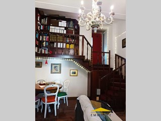 Appartamento in Vendita a Massa, 175'000€, 90 m²