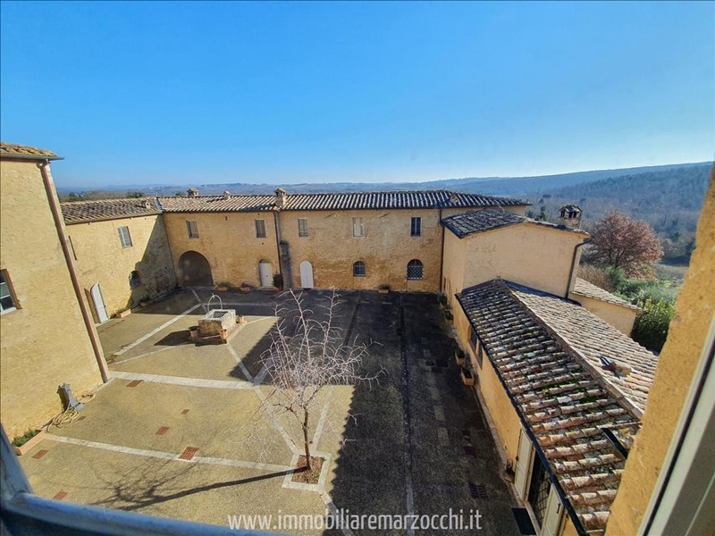 Appartamento in Vendita a Monteriggioni, zona Santa Colomba, 290'000€, 100 m², arredato