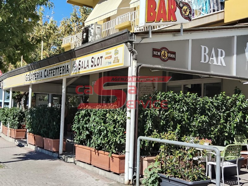 Immobile commerciale in Vendita a Montecatini Terme, 195'000€, 165 m²