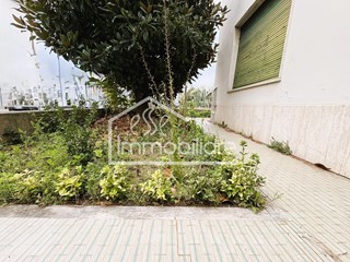 Casa Indipendente in Vendita a Empoli, 395'000€, 180 m², con Box