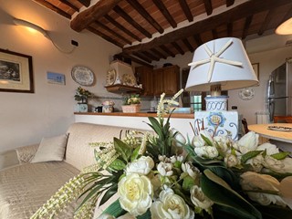 Villetta a schiera in Vendita a Massarosa, zona Piano di Mommio, 289'000€, 90 m², arredato