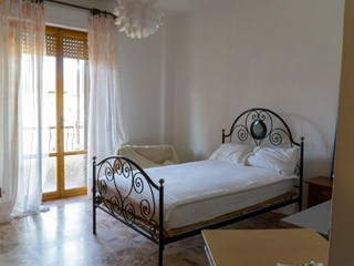 Quadrilocale in Vendita a Siena, 260'000€, 100 m², arredato, con Box