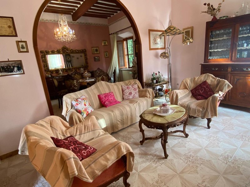 Appartamento in Vendita a Calci, 165'000€, 125 m²