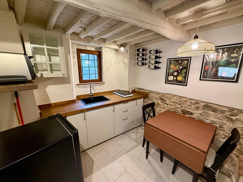 Casa Indipendente in Vendita a Massarosa, 88'000€, 46 m²