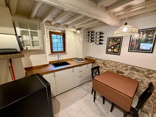 Casa Indipendente in Vendita a Massarosa, 88'000€, 46 m²