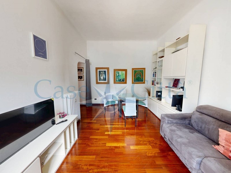 Bilocale in Vendita a Milano, 295'000€, 75 m²