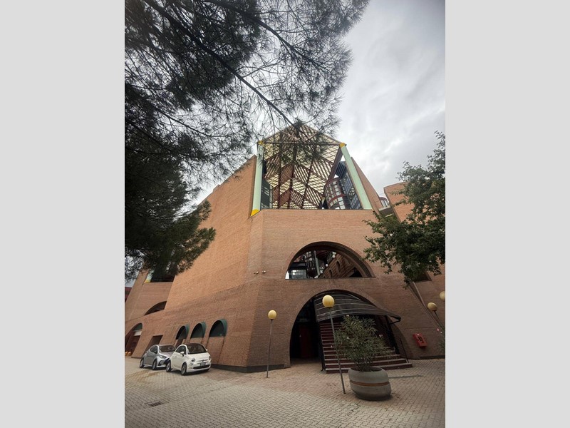 Ufficio in Vendita a Torino, 90'000€, 65 m²