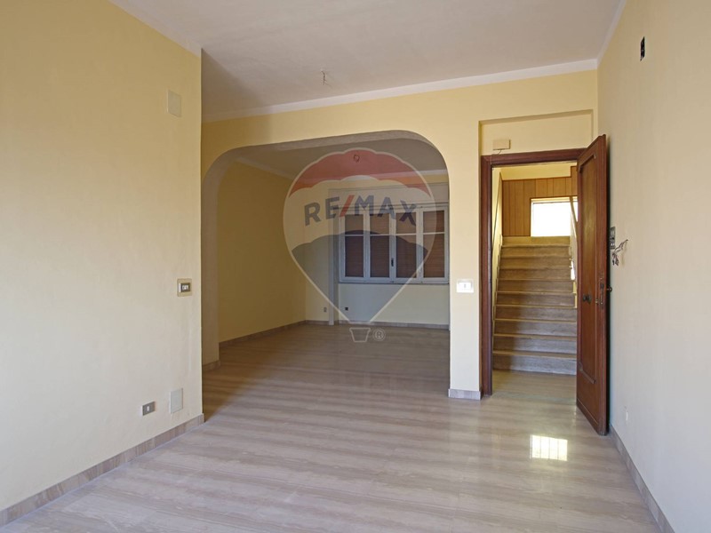 Appartamento in Vendita a Lentini, 77'000€, 168 m²