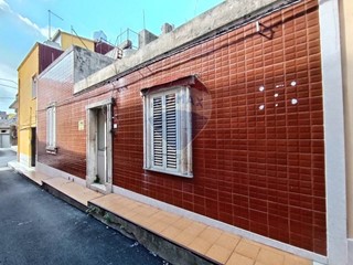 Casa Indipendente in Vendita a Siracusa, 32'000&euro;, 84 m²