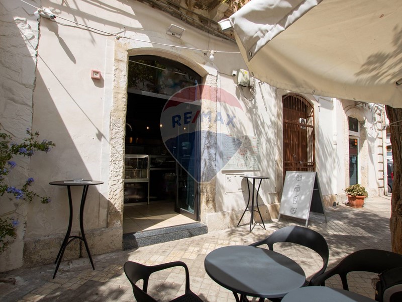 Immobile commerciale in Vendita a Siracusa, 73'000&euro;, 40 m²