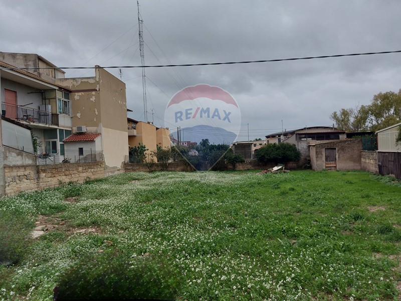 Terreno edificabile in Vendita a Siracusa, 78'000€, 657 m²