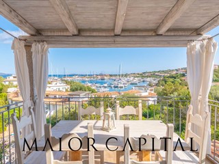 Villetta a schiera in Vendita a Olbia, 790'000€, 140 m²