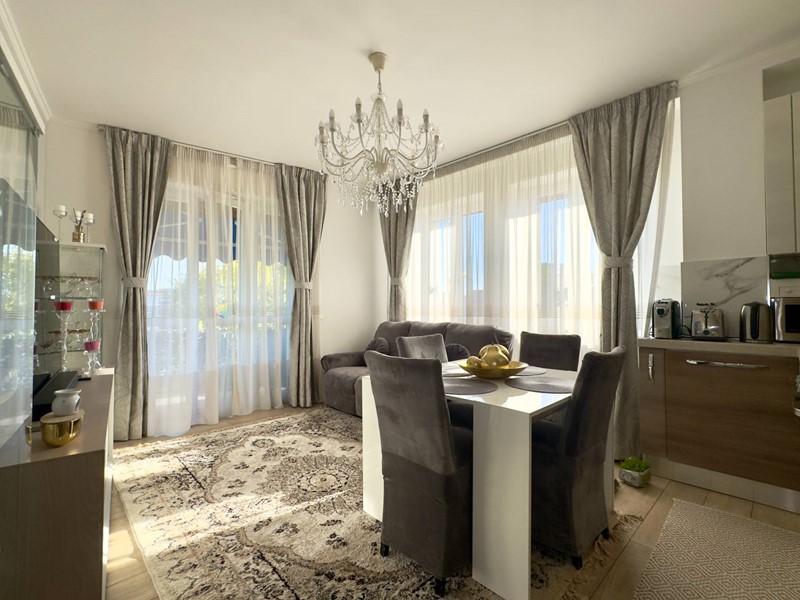 Trilocale in Vendita a Cinisello Balsamo, 219'000€, 70 m²