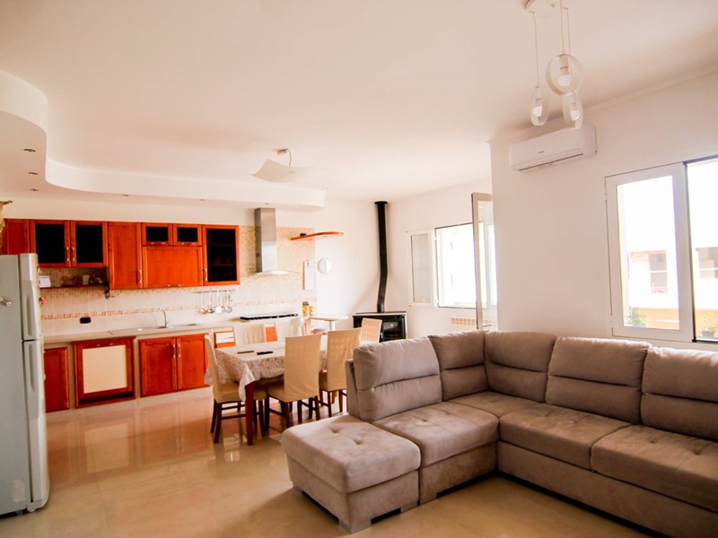 Appartamento in Vendita a Fragagnano, 130'000€, 128 m²