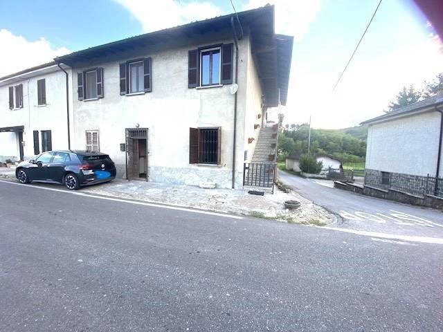 Appartamento in Vendita a Borgo Priolo, 59'000€, 95 m²