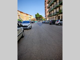 Immobile commerciale in Vendita a Siracusa, 65'000&euro;, 112 m²