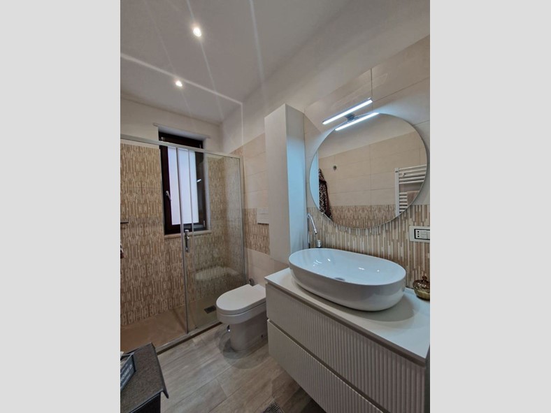 Trilocale in Vendita a Brindisi, 308'000€, 134 m²