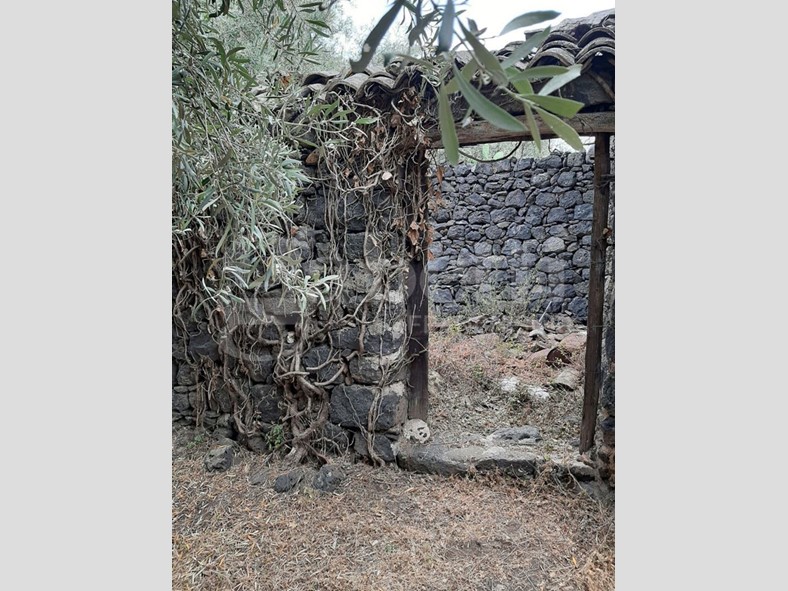 Casa Indipendente in Vendita a Belpasso, 90'000€, 70 m²