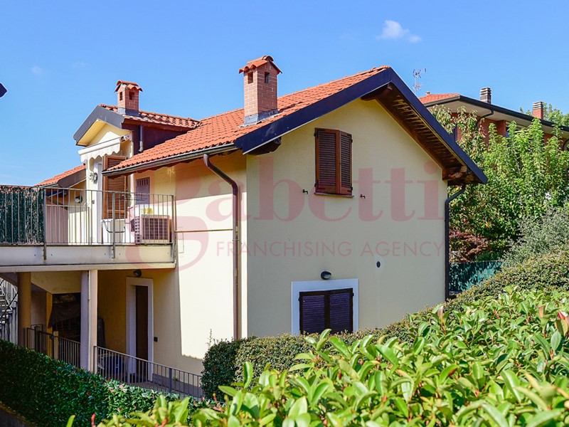Bilocale in Vendita a Inverigo, 119'000€, 54 m²