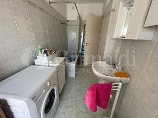 Quadrilocale in Vendita a Monte San Vito, 130'000€, 100 m²