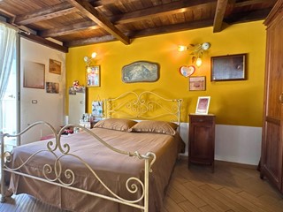 Casa Indipendente in Vendita a Milazzo, 350'000€, 180 m²