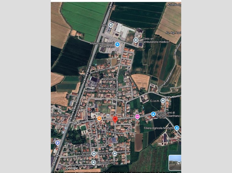 Casa Indipendente in Vendita a Barbarano Mossano, 900'000&euro;, 760 m², con Box