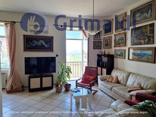 Quadrilocale in Vendita a Napoli, 480'000€, 90 m²