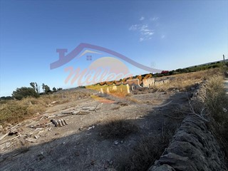 Terreno agricolo in Vendita a Siracusa, zona Tivoli, 68'000€, 27000 m²