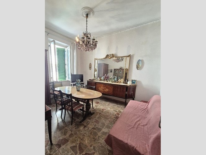 Bilocale in Vendita a Reggio Calabria, 50'000€, 50 m²