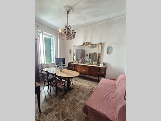 Bilocale in Vendita a Reggio Calabria, 50'000€, 50 m²
