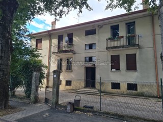 Quadrilocale in Vendita a Noventa Vicentina, 67'000&euro;, 68 m²