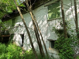 Casa Indipendente in Vendita a Tiglieto, 150'000€, 240 m²