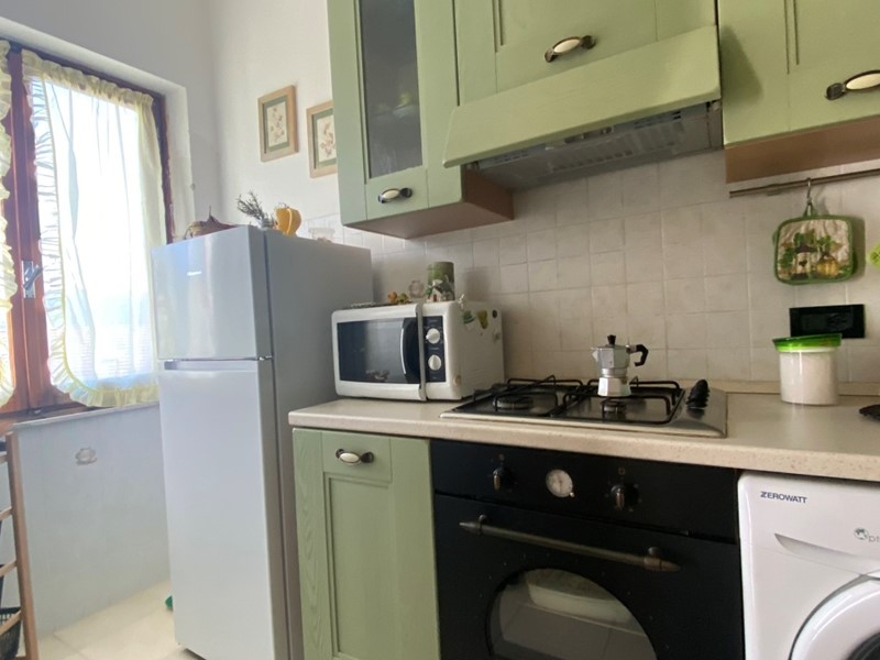 Quadrilocale in Vendita a Urbe, 70'000€, 70 m²